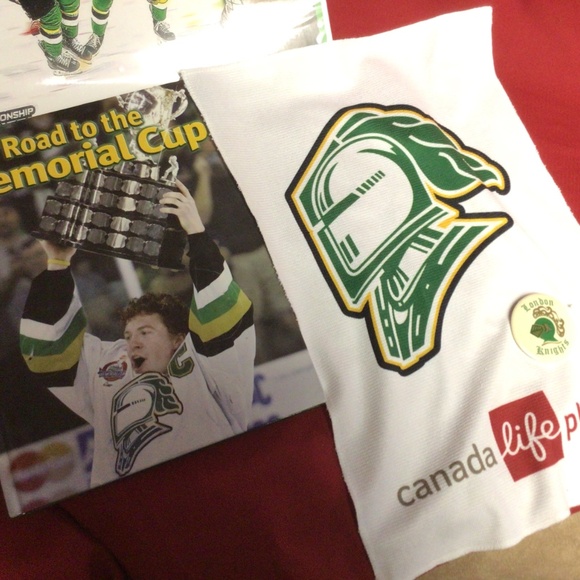 LONDON Knights lot - Picture 2 of 3
